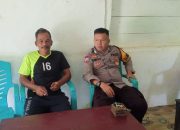 Bhabinkamtibmas Polsek Aralle Laksanakan Sambang dan Monitoring di Desa Binaan