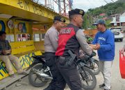 Jumat Berkah, Polres Tator Sambangi Warga Untuk Berbagi