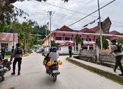 Patroli Jalan Kaki oleh Personil Sat Samapta Polres Mamasa Jaga Keamanan Wilayah