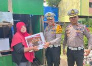 Peduli dan Berbagi: Ditlantas Polda Sulbar Salurkan Bantuan Kapolda untuk Masyarakat Mamuju