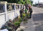 Peduli Kebersihan Lingkungan, Anggota Koramil 1420-04/Watang Pulu Bersihkan Saluran Air Bersama Warga