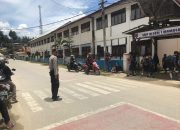 Polsek Mamasa Gelar Pengamanan Lalu Lintas Saat Jam Pulang Sekolah