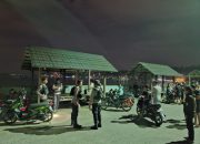 Patroli Jalan Kaki Satuan Samapta Polres Majene Sasar Kerumunan Warga