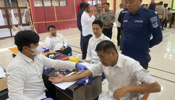Deteksi Gangguan Kesehatan Sejak Dini, Ratusan Personel Polres Majene Jalani Rikkes Berkala