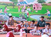 Kapolres Sidrap dan Forkopimda Launching Pendistribusian Makan Bergizi pada SPPG Watang Pulu untuk 18 Sekolah