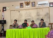 Musdes Khusus Validasi Calon Penerima BLT 2025 di Desa Pesuloang, Bhabinkamtibmas Polres Majene Tekankan Transparansi