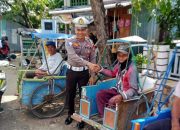 Unit Kamseltibcar Sat Lantas Polres Majene Gelar Sosialisasi UU No. 22 Tahun 2009 di Pangkalan Tukang Becak