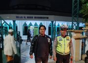Polres Sidrap Sigap, Personel Laksanakan Pengamanan Shalat Subuh di Masjid