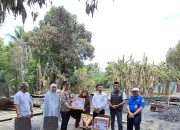 Kapolres Wajo Serahkan Bansos Kepada Korban Kebakaran Rumah di Desa Tua Kecamatan Majauleng