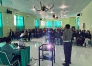 Kasat Lantas Polres Parepare Sosialisasikan Tertib Lalu Lintas di STIKES Fatima