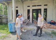 Bhabinkamtibmas Sambangi Warga Berikan Himbauan Kamtibmas Di Bulan Ramadhan