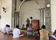Kapolsek Sendana Sampaikan Imbauan Kamtibmas Melalui Kultum di Masjid Nururrahmat Dusun Tappagalung