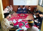 Polsek Tanasitolo Gelar Yasinan, Doa Bersama Dan Pembagian Takjil Kepada Anak Yatim di Bulan Ramadan