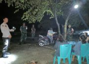 Patroli Malam TNI-POLRI di Watang Pulu, Jamin Keamanan Warga Selama Ramadhan