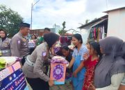 Kasubdit Regident Ditlantas Polda Sulsel bersama Kasi BPKB Salurkan 100 Paket Sembako ke Masyarakat