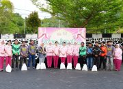 Bhayangkari Polda Sulbar: Berbagi Kebaikan di Bulan Ramadan untuk Pahlawan Jalanan