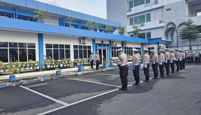 Wadir Lantas Polda Sulsel Pimpin Apel Pagi Perdana, Ini Arahannya Ke Personel