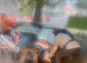 Aksi Heroik Polwan Polres Gowa, Bantu Pengendara Bentor yang Terjerembab ke Saluran Air
