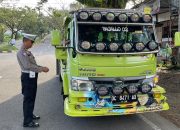 Razia Tertib Lalu Lintas Polda Sulbar: Edukasi dan Penindakan