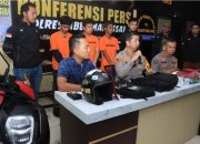 Kapolrestabes Makassar Pimpin Press Release Hasil Ungkap Kasus Pelemparan Bom Molotov di Pos Polisi