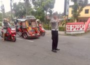 Kapolres Takalar Turunkan Personil Laksanakan Pam Gatur Lalin di Pagi Hari