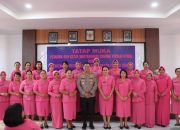 Gelar Tatap Muka Bersama Pembina dan Ketua Bhayangkari, Kapolres Toraja Utara : Polri dan Bhayangkari Saling Menguatkan dan Melengkapi