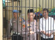Cek Ruang Tahanan, Wakapolres Wajo Tekankan Jaga Kebersihan dan Kesehatan