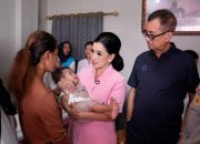 Perhatian, Edukasi, dan Cinta: Kunci Cegah Stunting, Ketua Bhayangkari Daerah Sulbar Kunjungi Posyandu Indo Sa’ba