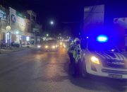 Cegah Pelanggaran Lalu Lintas dan Kriminalitas, Satlantas Polres Majene Gelar Patroli Blue Light di Ruas Jalan Trans Sulawesi