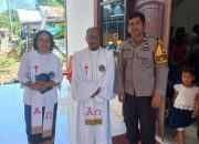 Polri Untuk Masyarakat, Polisi Berikan Pengamanan Giat Ibadah Minggu Di Moncongloe