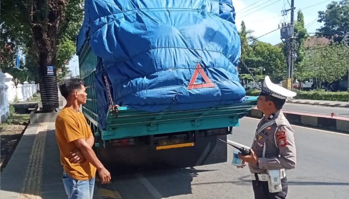 Polres Takalar Massifkan Sosialisasi Kendaraan Odol, Kasat Lantas : Dapat Menyelamatkan Ribuan Nyawa di Jalan
