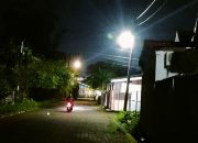 TERANG KARENA RAKYAT: Lampu Jalan Menyala Kembali Berkat Inisiatif Warga Villa Samata sejahterah