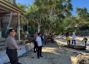 Libur Akhir Pekan, Personel Samapta Polres Majene Intensifkan Patroli di Objek Wisata Pantai