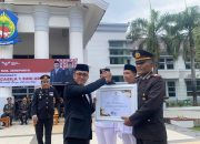 Kasat Binmas Polres Jeneponto Terima Penghargaan dari Bupati Jeneponto atas Dedikasi dalam Budaya Gotong Royong