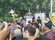 Polres Pinrang Amankan Unras Kerukunan Mahasiswa Pinrang Universitas Muslim Indonesia (KMP-UMI)