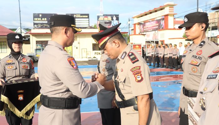 Kapolres Sidrap Pimpin Sertijab Kapolsek Maritengngae dan Tellu Limpoe, Tanda Penyegaran Organisasi