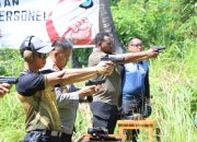 Tingkatkan Kemampuan Personel, Polres Majene Gelar Latihan Menembak