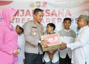 Sambut Hari Bhayangkara ke-79, Polres Parepare dan Bhayangkari Gelar Bakti Sosial di Panti Jompo dan Pesantren