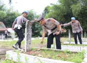 HUT Bhayangkara Ke 79, Kapolres Tana Toraja Ziarah Ke Taman Makam Pahlawan Buntu Lepong