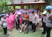 HUT Bhayangkara ke 79, Kapolres Tana Toraja Berikan Bantuan dan Dukungan Moril kepada Korban Kecelakaan Lalu Lintas