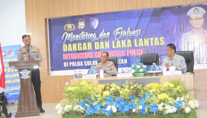 Monev Dakgar dan Laka Lantas Ditgakkum Korlantas Polri di Sulsel, Brigjen Faizal : Perbanyak Patroli Untuk Tekan Angka Laka Lantas