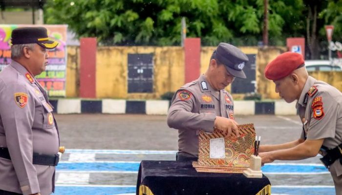 Kapolres Barru Pimpin Sertijab Pejabat Utama, Ini Harapannya