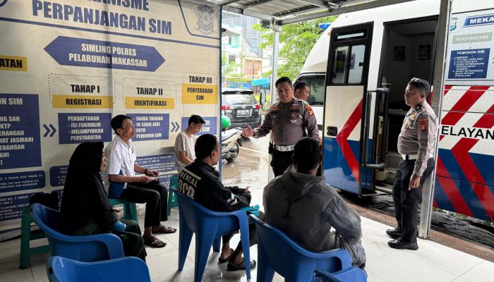 Awali Tugas di Polres Pelabuhan Makassar, Kanit Regident Turun Langsung Sosialsiasikan Pengambilan SIM dan Edukasi Tertib Berlalulintas