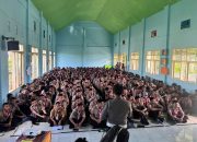 Sisi Edukasi Operasi Patuh Pallawa 2025, Kasat Lantas Polres Parepare Bekali Siswa SMA Negeri 1 Pengetahuan Etika Berlalu Lintas