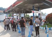 Respon Cepat Polres Tana Toraja Tangani Kebakaran di SPBU Kamali Pentalluan