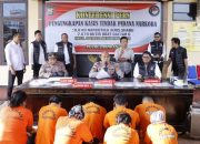 Kapolres Pinrang Pimpin Press Rilis Hasil Ungkap Operasi Antik Lipu Tahun 2025