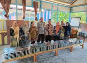 Polsek Malunda Kawal Penyaluran Makanan Bergizi Gratis (MBG) untuk Siswa SDN 03 Mosso
