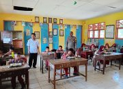 Polsek Malunda Kawal Penyaluran Program Makanan Bergizi Gratis di SDN 03 Mosso