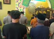 Polres Parepare dan Jamaah Masjid Mujahid Baiturrahim Gelar Shalat Gaib Untuk Driver Ojol Affan Kurniawan