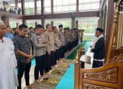 Polda Sulbar Gelar Salat Gaib dan Yasinan untuk Korban Ojol di Jakarta: Wujud Bela Sungkawa dan Doa untuk Kedamaian Negeri